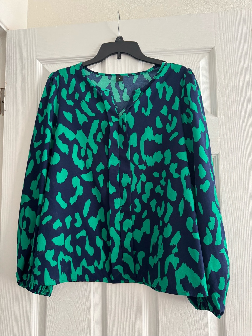 SHEIN Navy and Green Abstract Print V-Neck Blouse